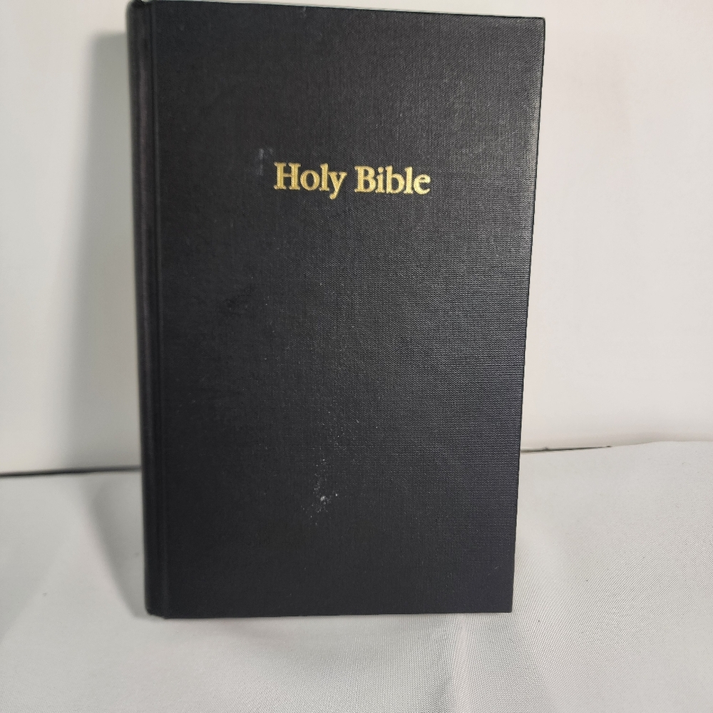 Holy Bible New American Standard Large Print Pew Updated Edition 2001 Lo…